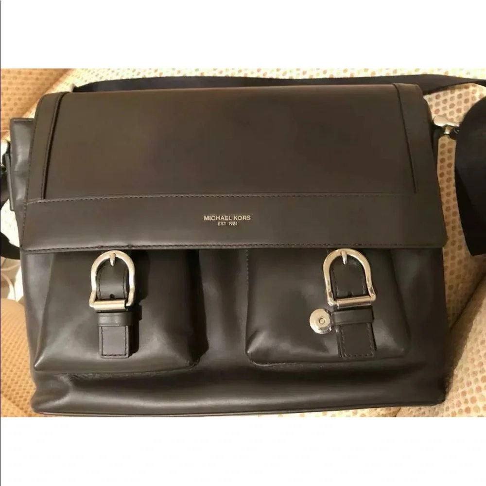 Michael Kors Men's Collection Kennedy Brown leather Messenger briefcase bag